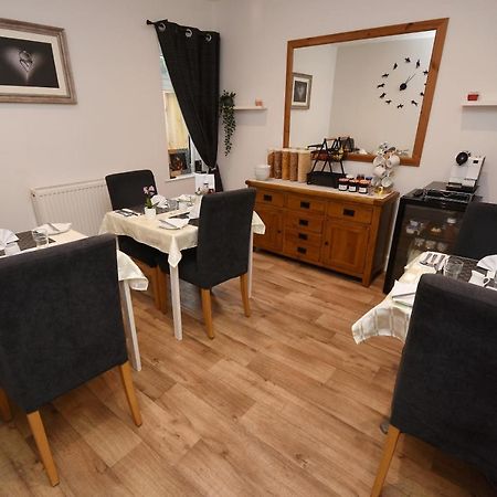Apple Tree Place B&B Tadley Eksteriør bilde