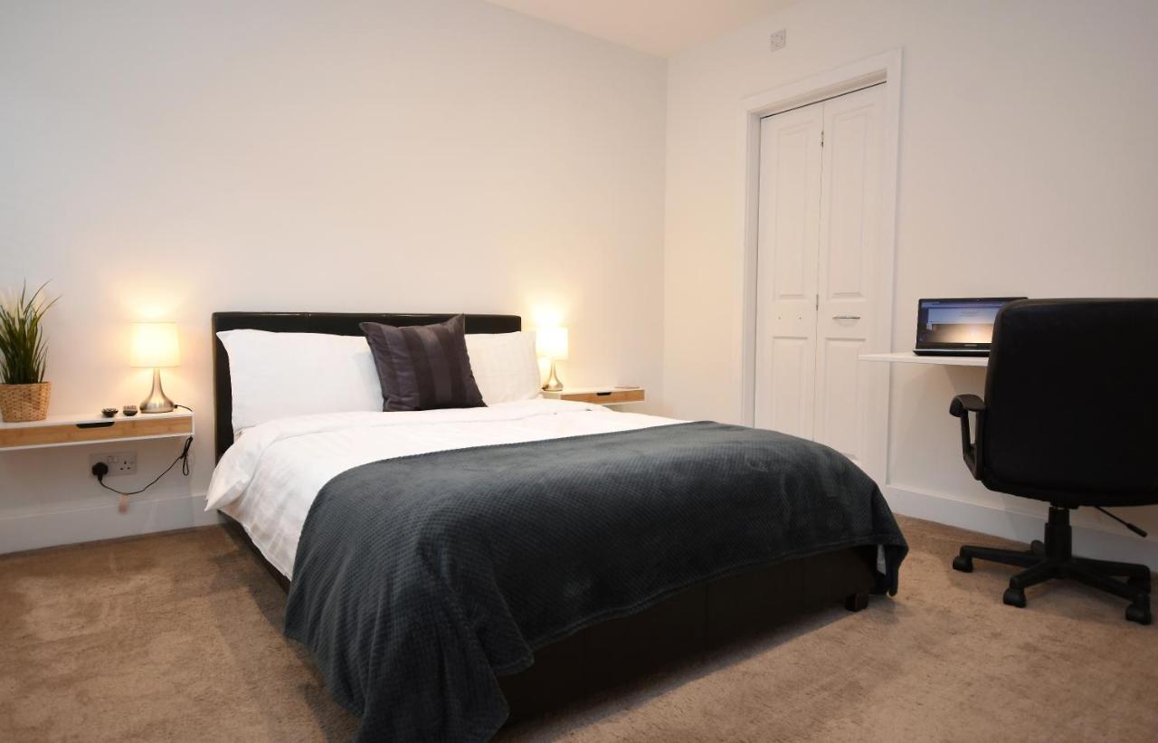 Apple Tree Place B&B Tadley Eksteriør bilde