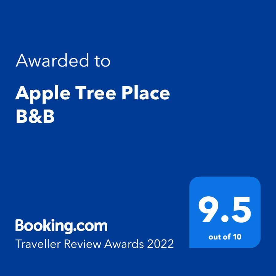 Apple Tree Place B&B Tadley Eksteriør bilde